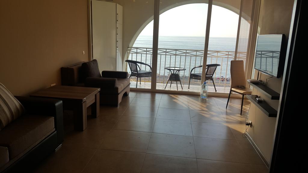 Apartment Magnolia Seaside Batumi Zewnętrze zdjęcie